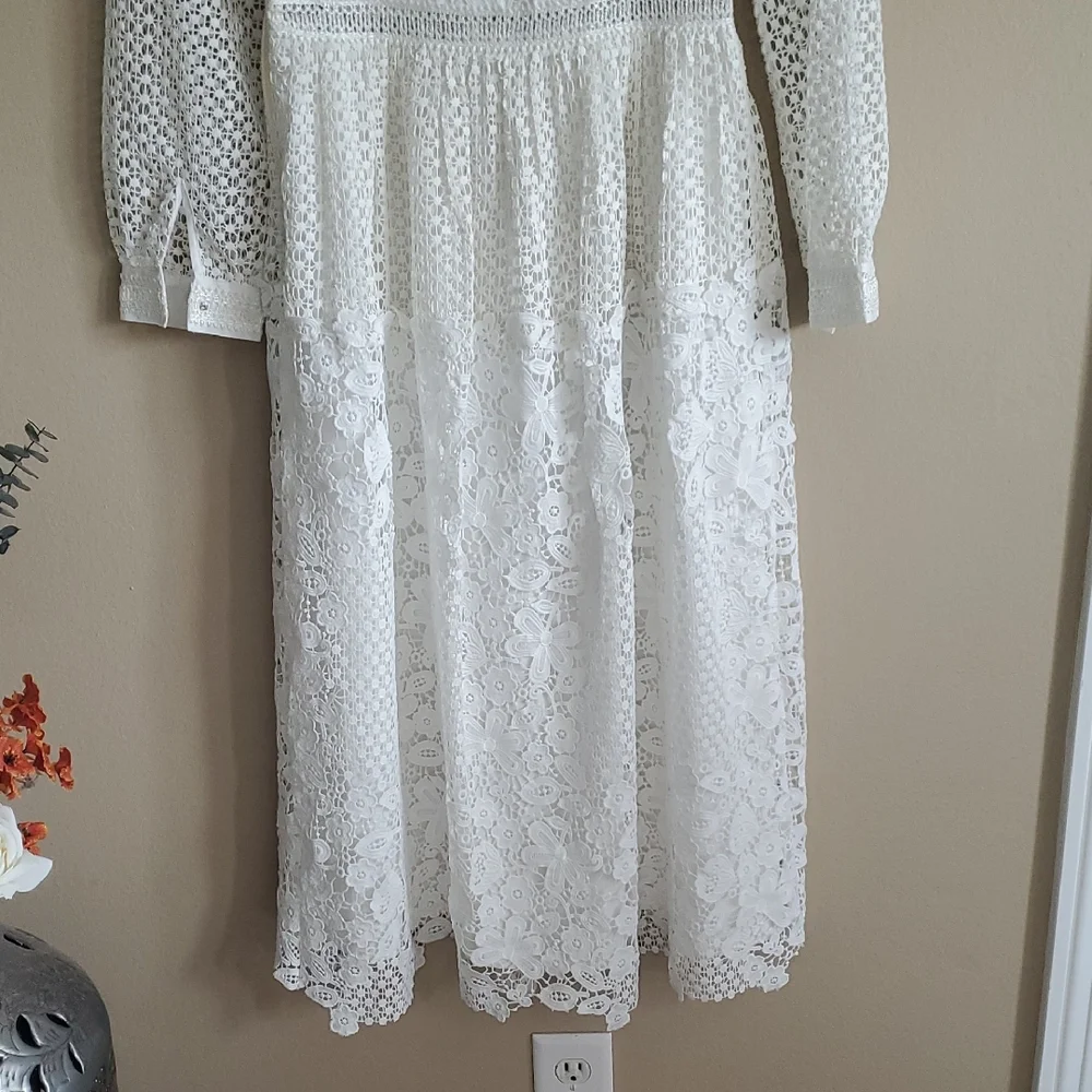BHLDN White Long Sleeve Lace Wedding Dress Or Any Occassion - Picture 10 of 13
